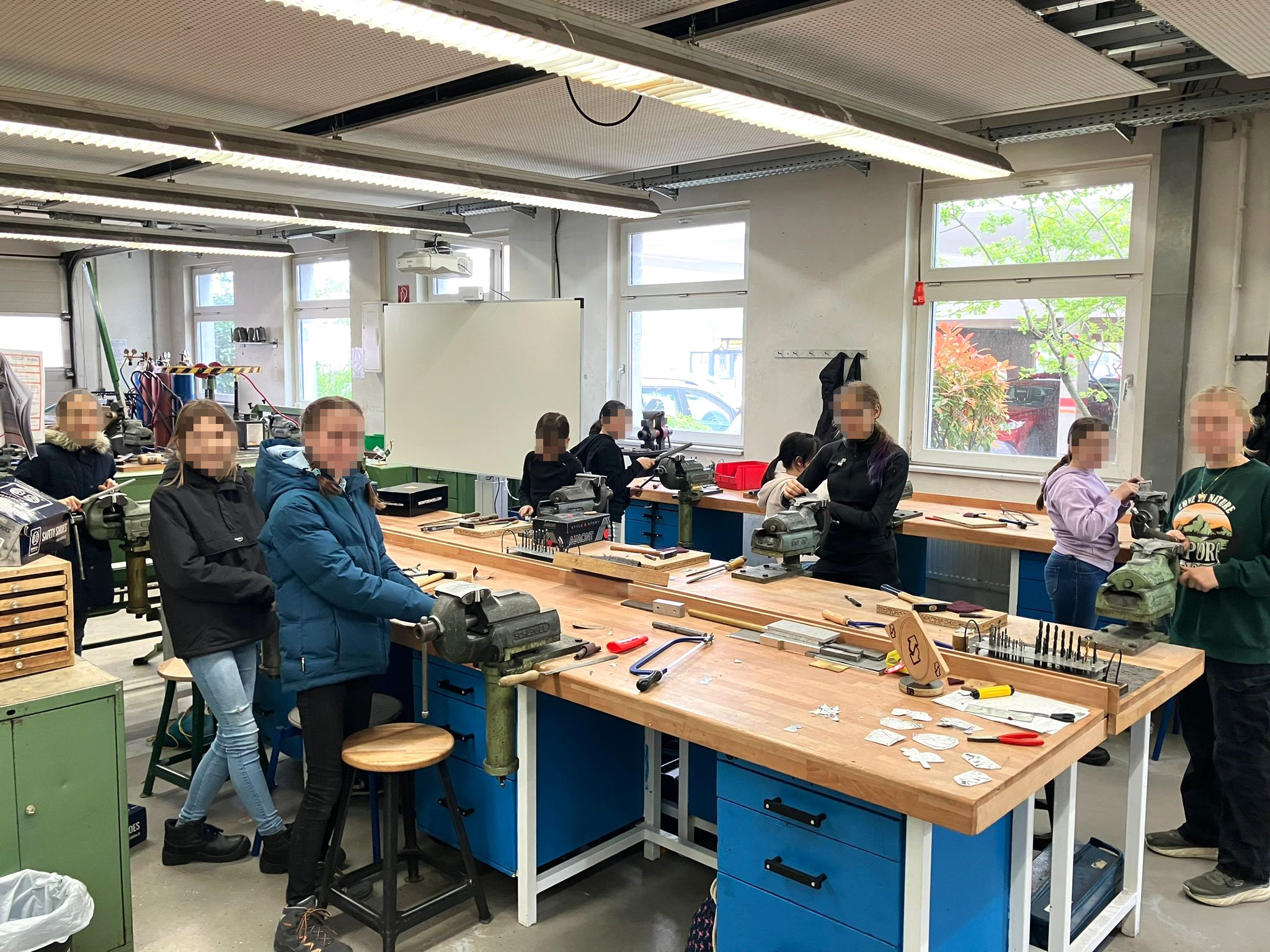 Keine Bildbeschreibung verfügbar