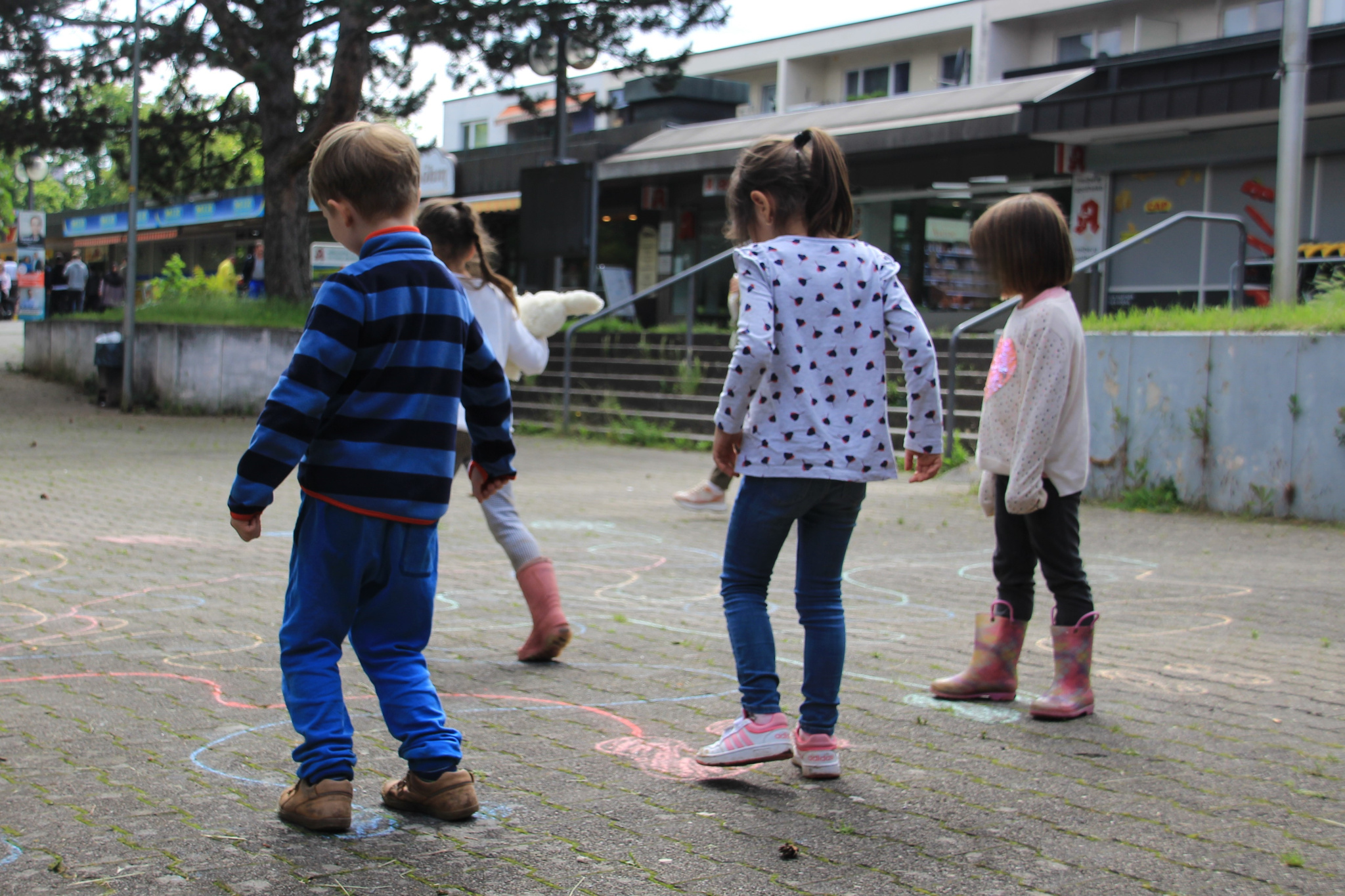 Keine Bildbeschreibung verfügbar