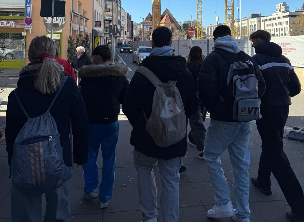Keine Bildbeschreibung verfügbar