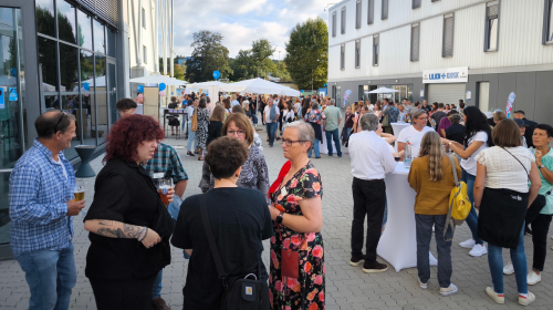 Keine Bildbeschreibung verfügbar