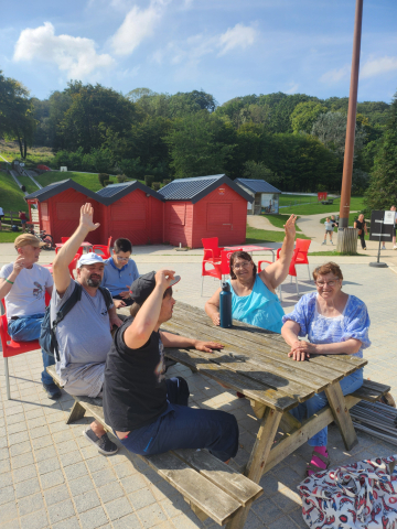 Keine Bildbeschreibung verfügbar