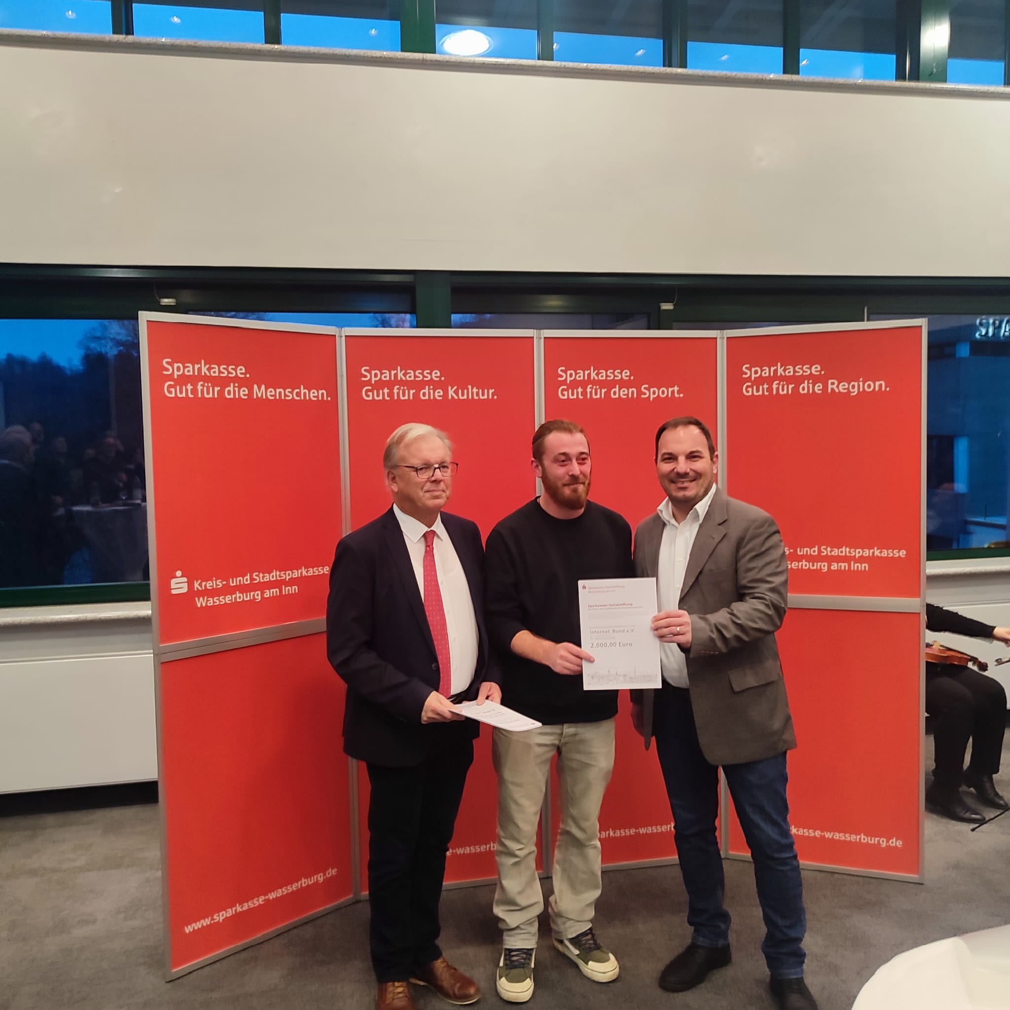 Keine Bildbeschreibung verfügbar