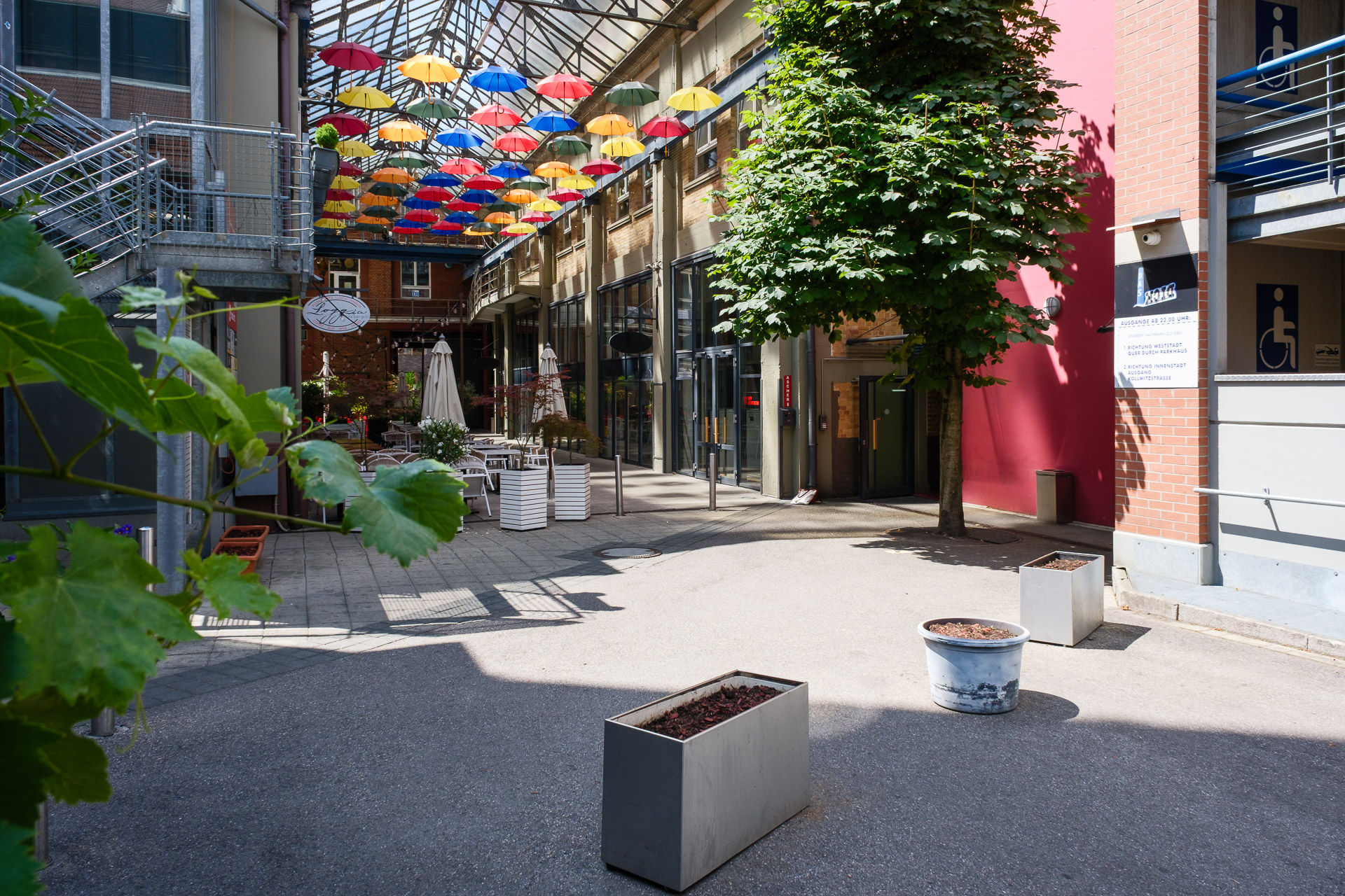 Keine Bildbeschreibung verfügbar